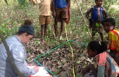 Children planting seedlings in Ethiopia