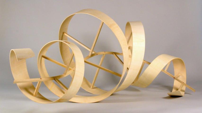Ribbon sculpture in wood by Michael Fortenberry ’20