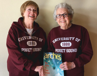 Patricia Mason Deal ’68, M.Ed.’92 and Leona Puderbaugh Baker ’68 