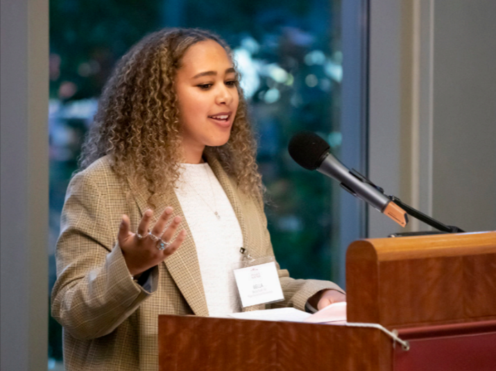 Puget Sound Fund Scholarship recipient Bella Faith '20 speaking at the President's Leadership Society Reception.