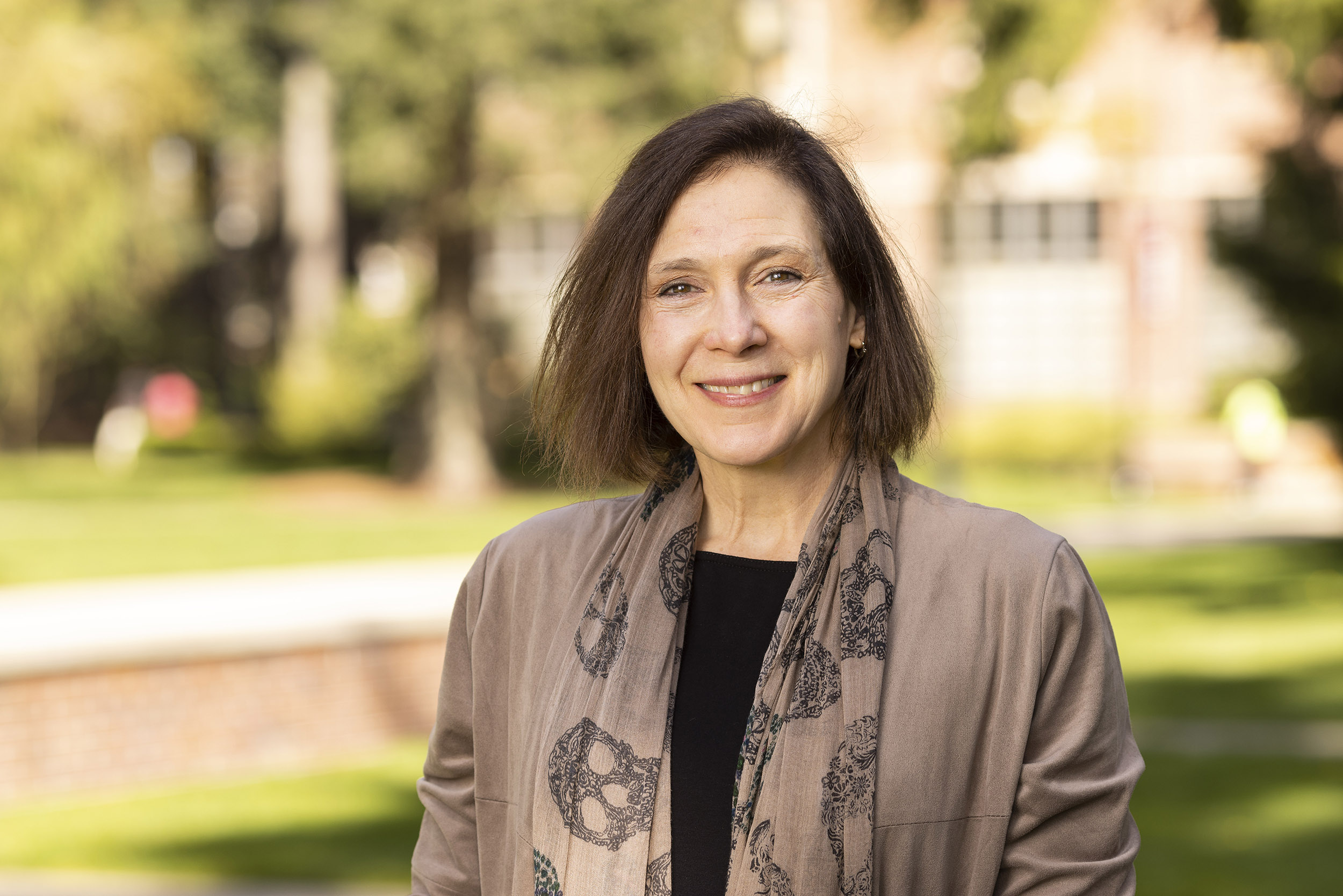 Associate Vice President for Student Financial Services Maggie Mittuch ’82