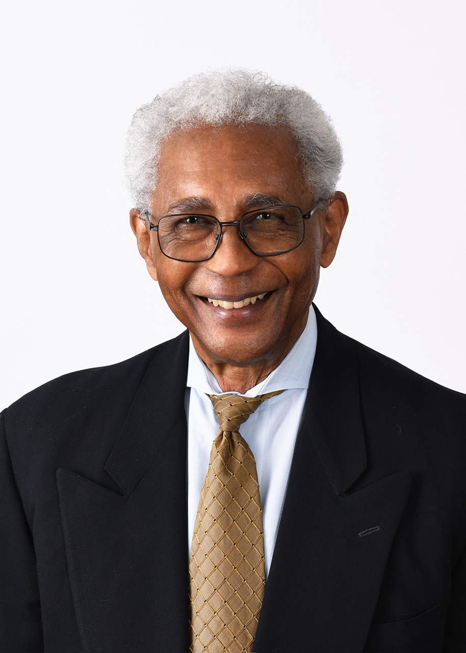 Louis Smith '69