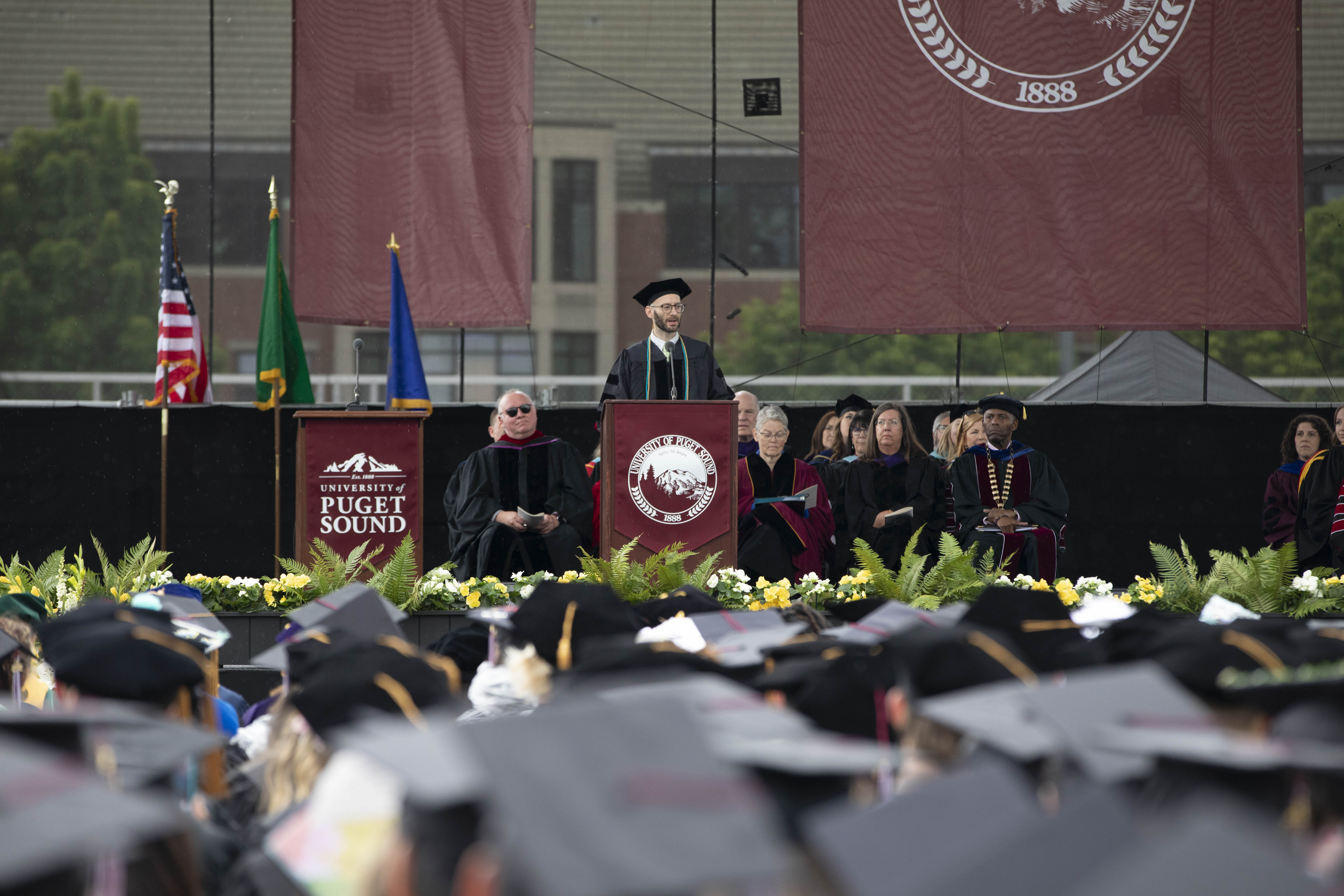 Avi Matan Whinkin DPT’25 delivers the graduate student address at Commencement 2025.