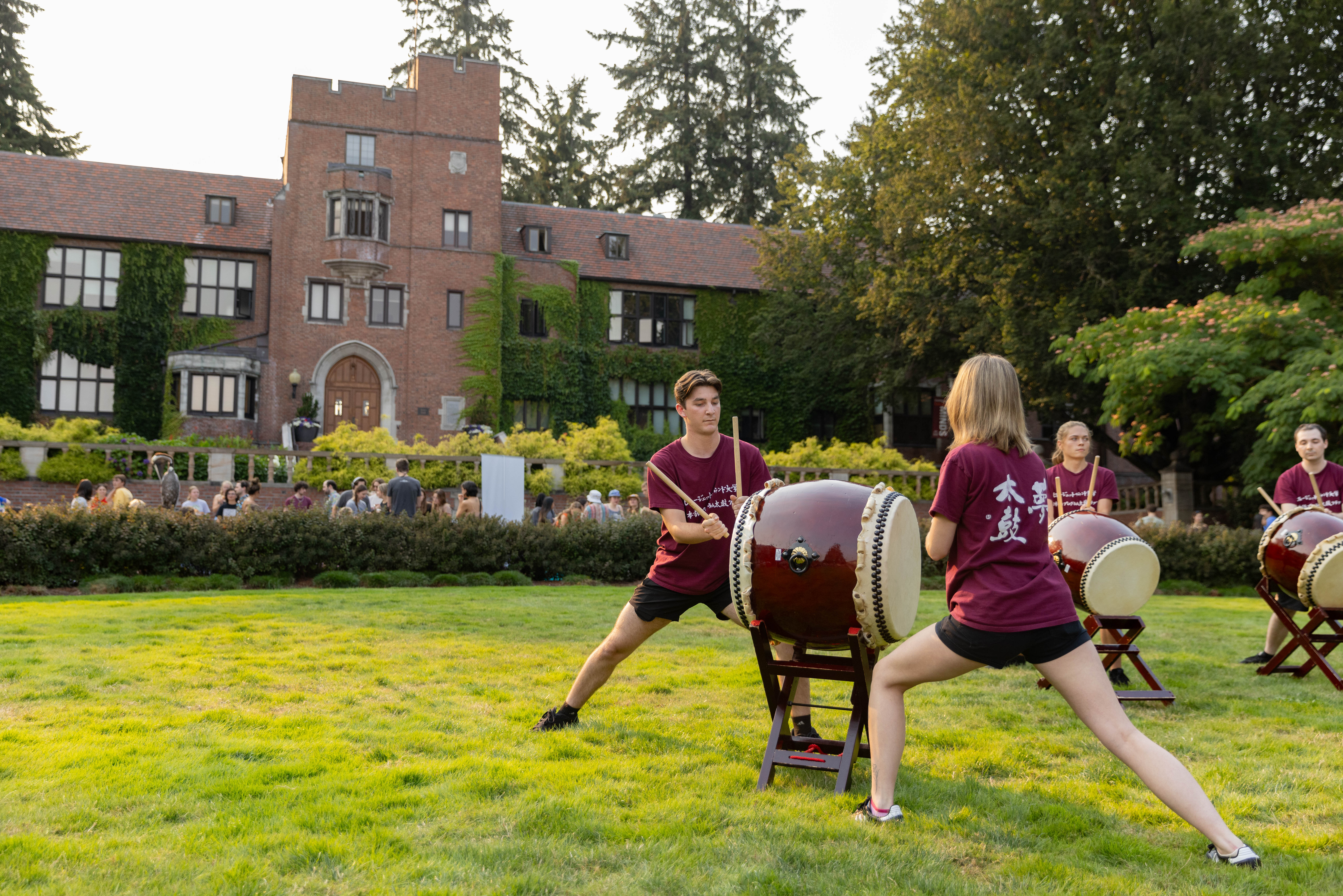 Taiko performance in Jones Circle