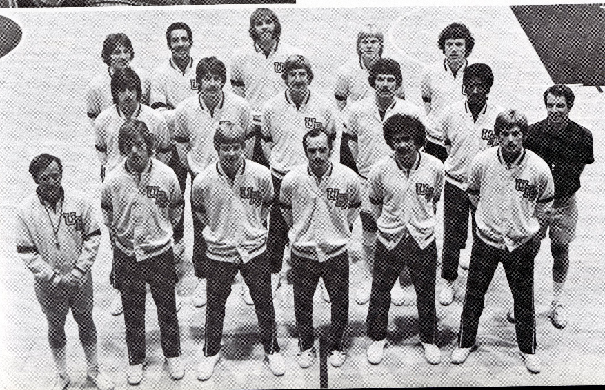 1975–76 Men's Basketball Team