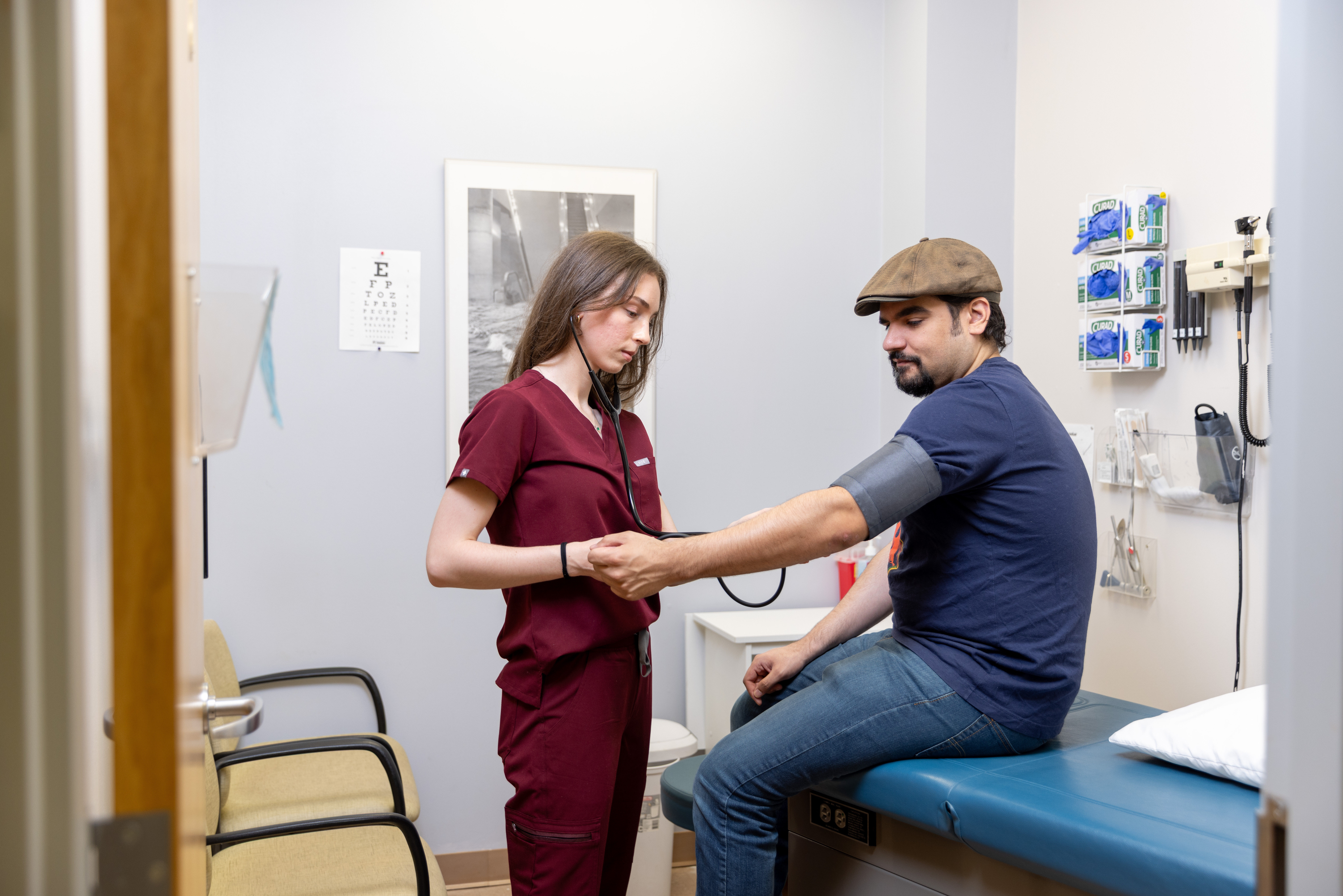 Cecilia Turetzky ’26 takes blood pressure at the Neighborhood Clinic.
