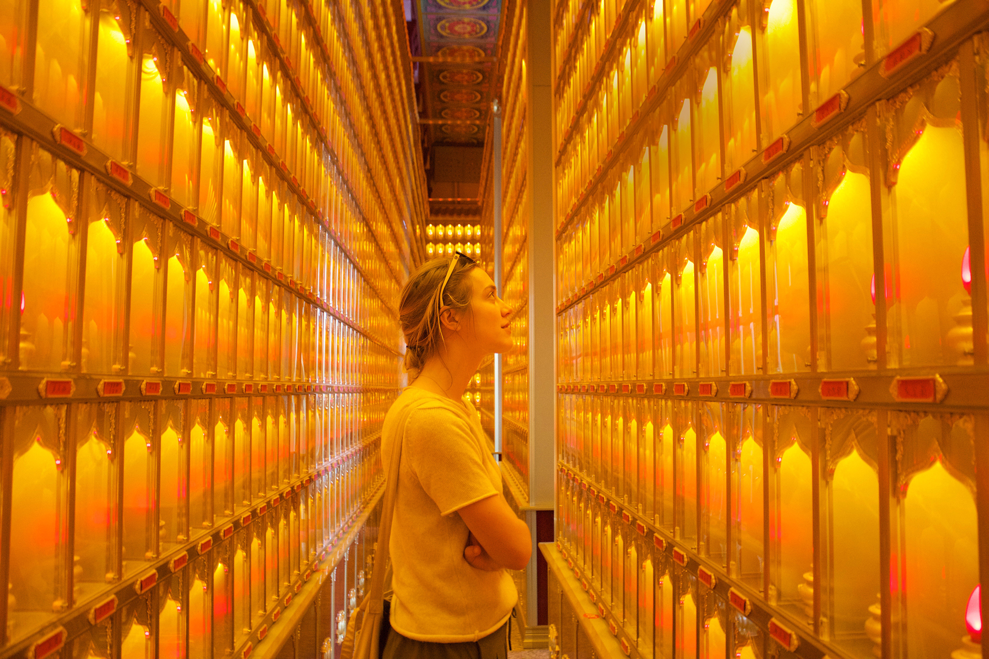 A student experiences another culture during a Pacific Rim semester