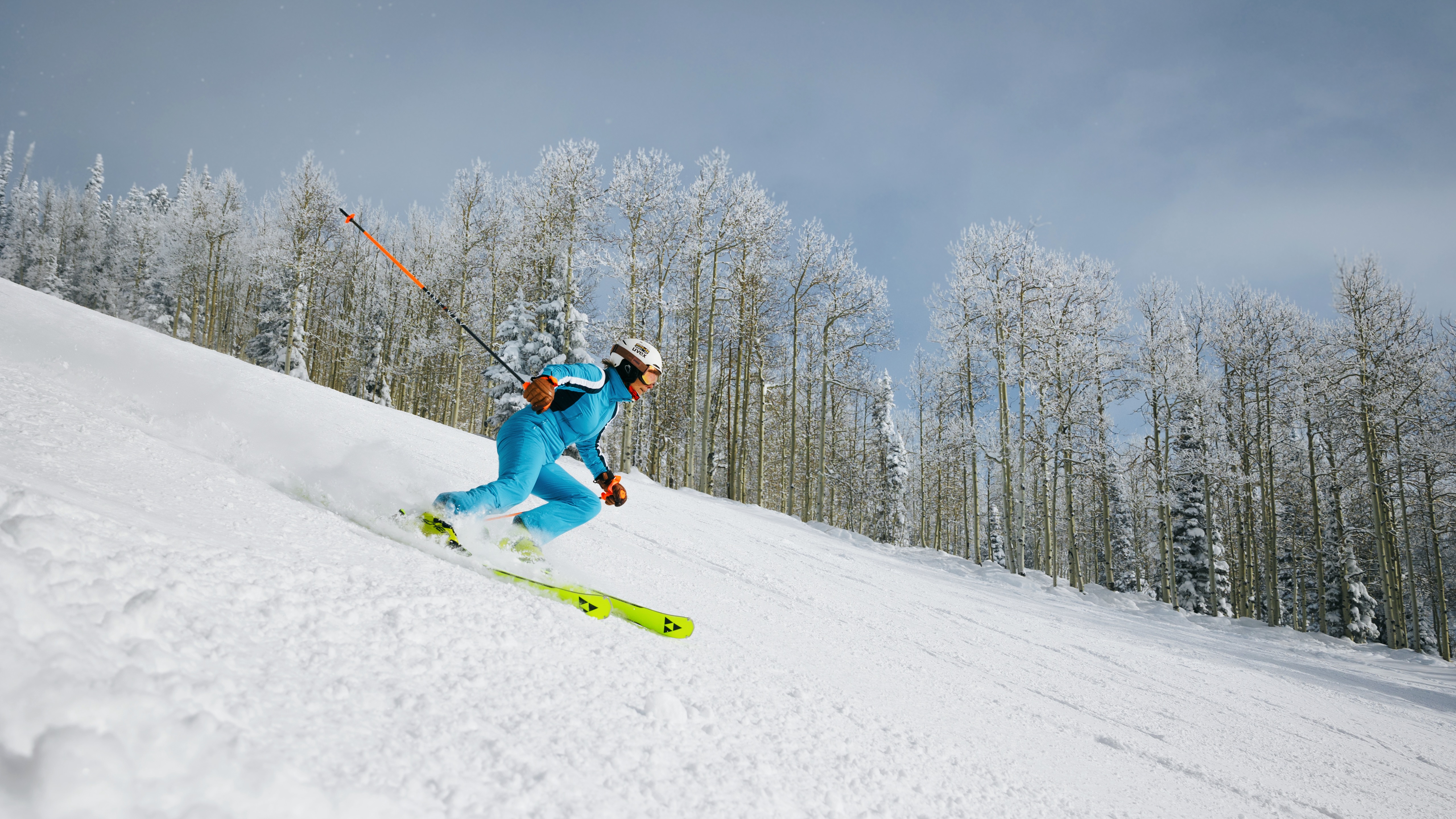 Downhill skier in a Tarashakti ski suit. Courtesy of Tarashakti.