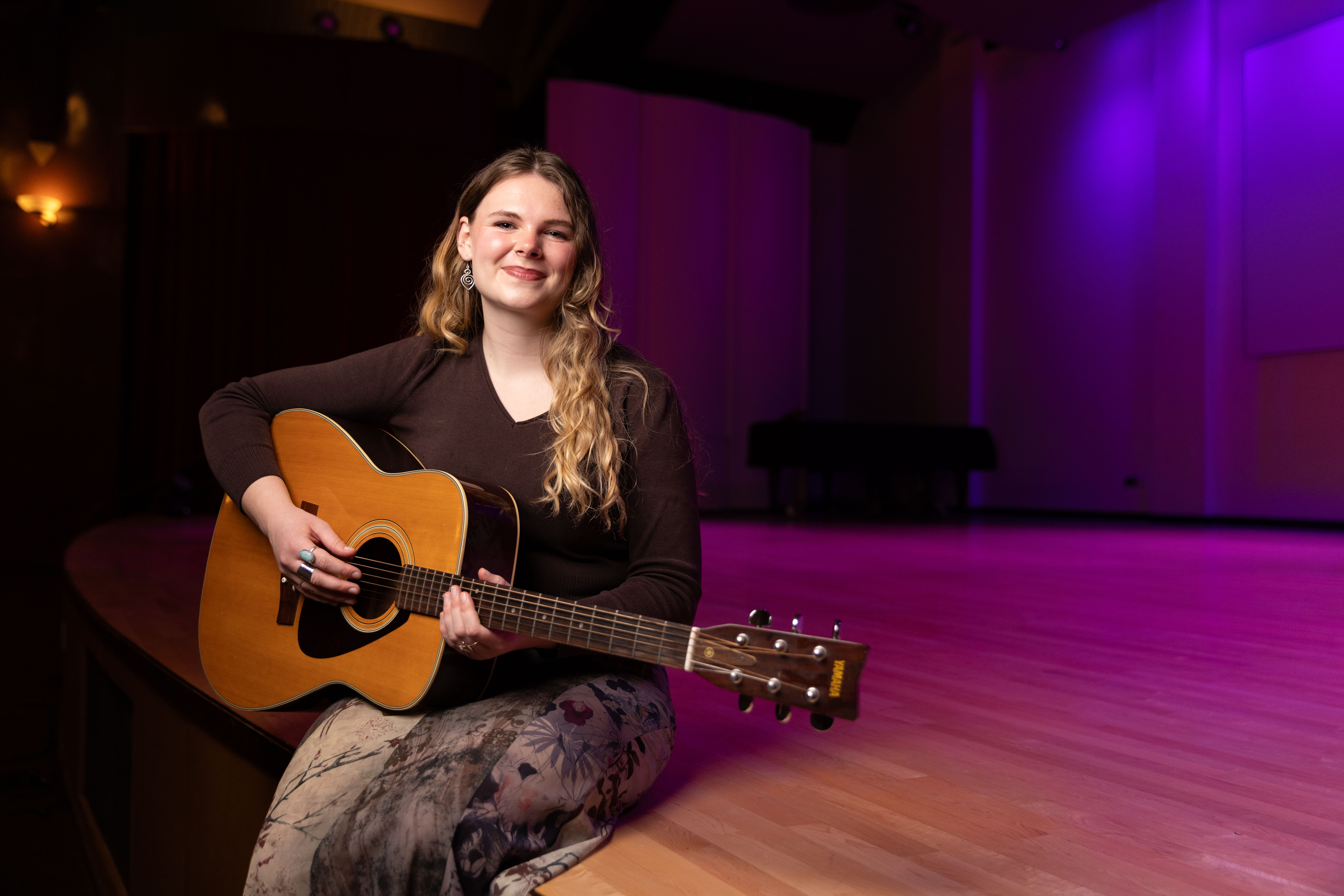 Madison Hening ’26 with her guitar