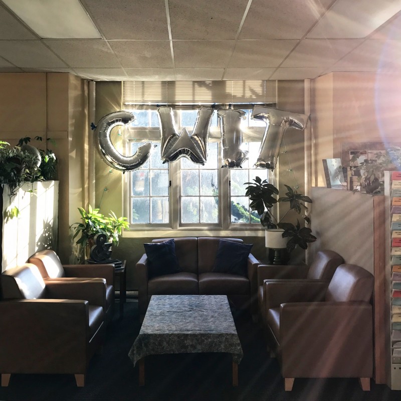 lrg_cwlt-mylar-balloons-on-windows.jpeg lrg_cwlt-mylar-balloons-on-windows.jpeg