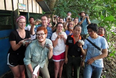 turtle-release-tangkoto-nat-park-n-sulawesi-summer.jpg turtle-release-tangkoto-nat-park-n-sulawesi-summer.jpg