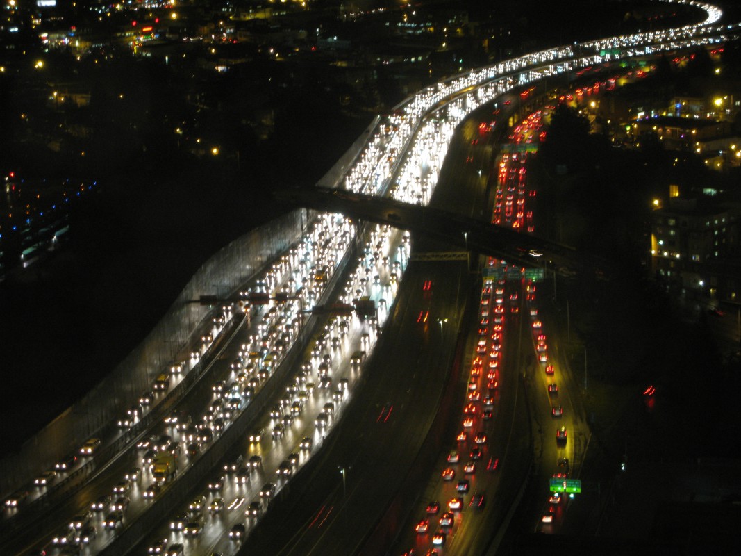 lrg_seattle-traffic-i-5-yesler-way-by-oran-viriyincy-a.jpg