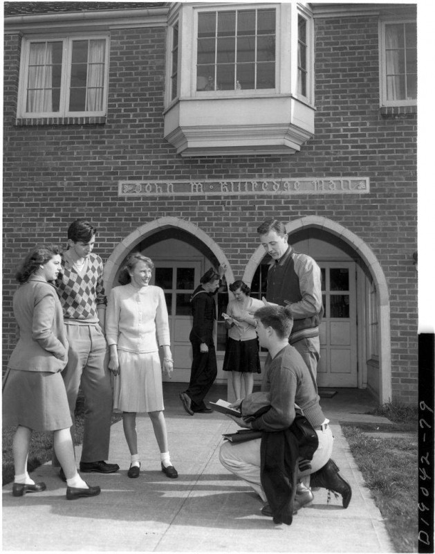 lrg_students_converse_outside_kittredge_hall_student_c.jpg