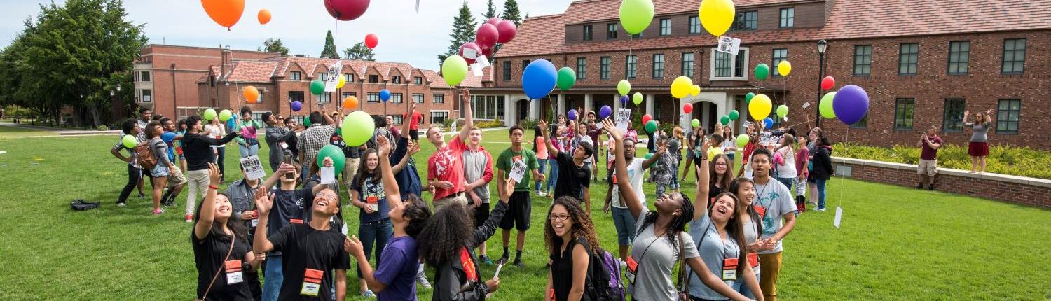 Sac Students release balloons
