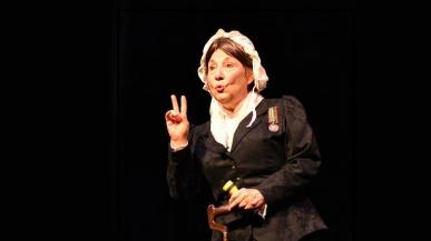 Candy Campbell ’70 as Florence Nightingale.
