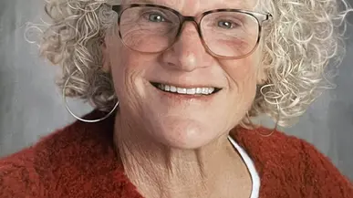 Cindy Rogers ’86