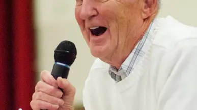 Doug McArthur ’53