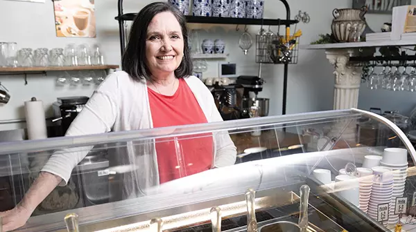 Jennifer Al-Abboud ’86