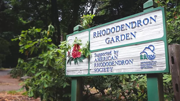 Rhododentron Gardent sign
