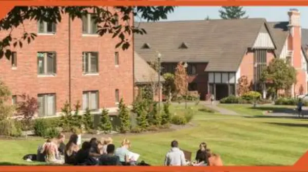 Students on one of the many green spaces on campus.