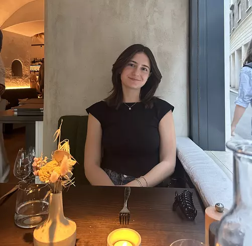 Lily Khayat