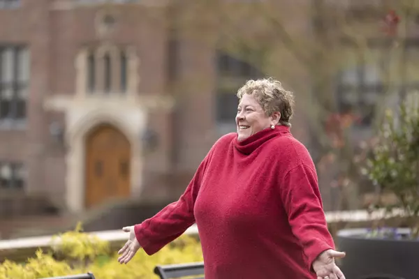 Molly Pugh MAT'03