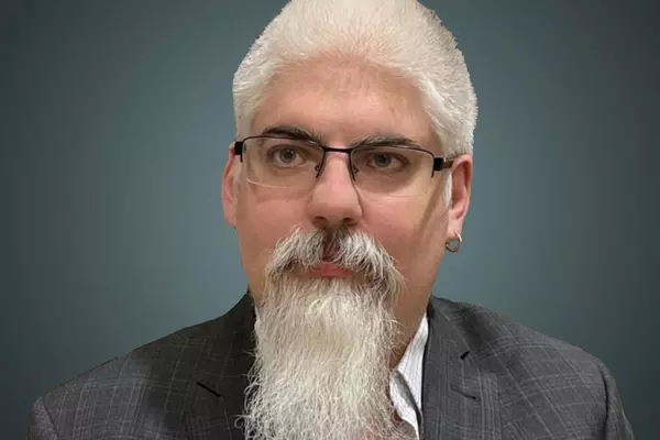 Zak Kallenborn ’13