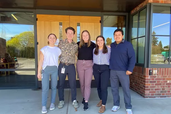 Jena Burkhart DPT’24 (left)