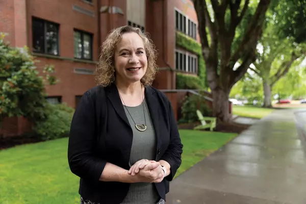 Prof. of Sociology Jennifer Utrata