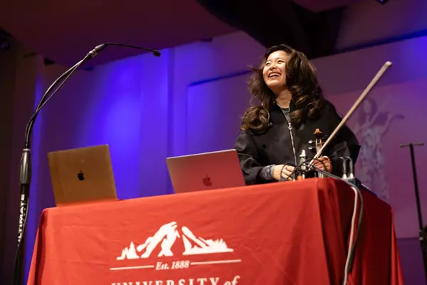 Grace Youn ’13 delivering the Piece Lecture, March 2026.
