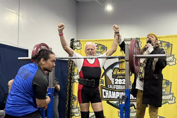 Robert Harper ’67 at a powerlifting competition