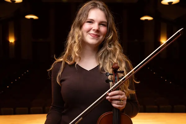 Madison Hening ’26 with her violin
