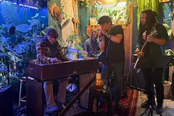 The Green Onions_0.jpeg