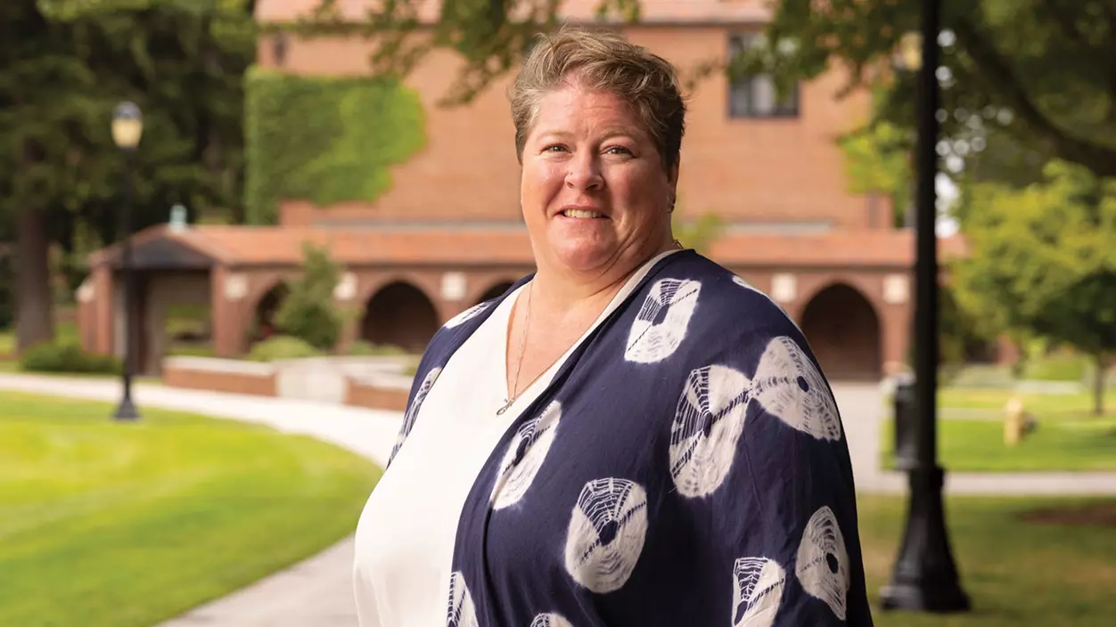 Molly Pugh MAT'03
