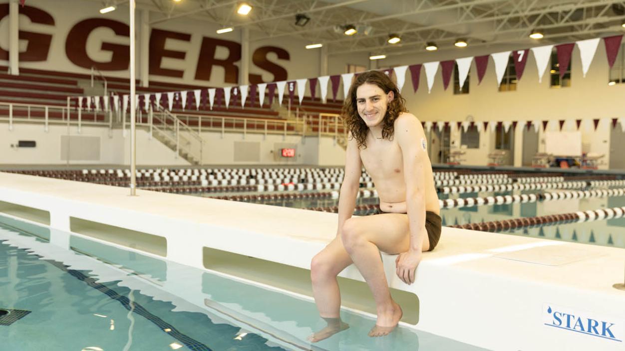 Swimmer Brett Kolb ’23