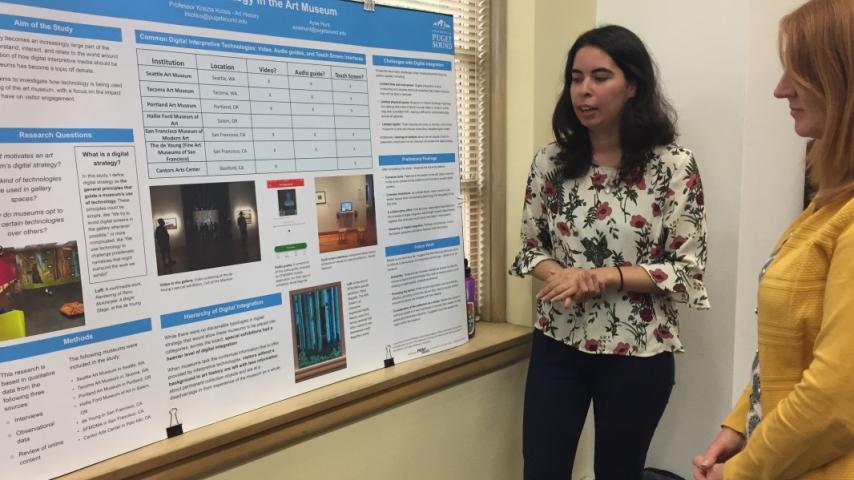 Ayse Hunt '19 presents her summer 2018 research at the fall symposium