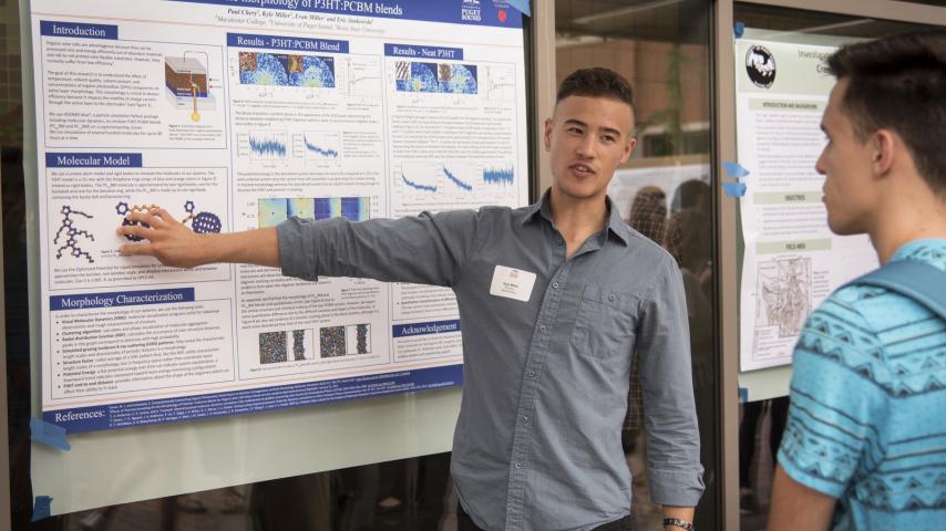 Kyle Miller '18 presenting his summer research project