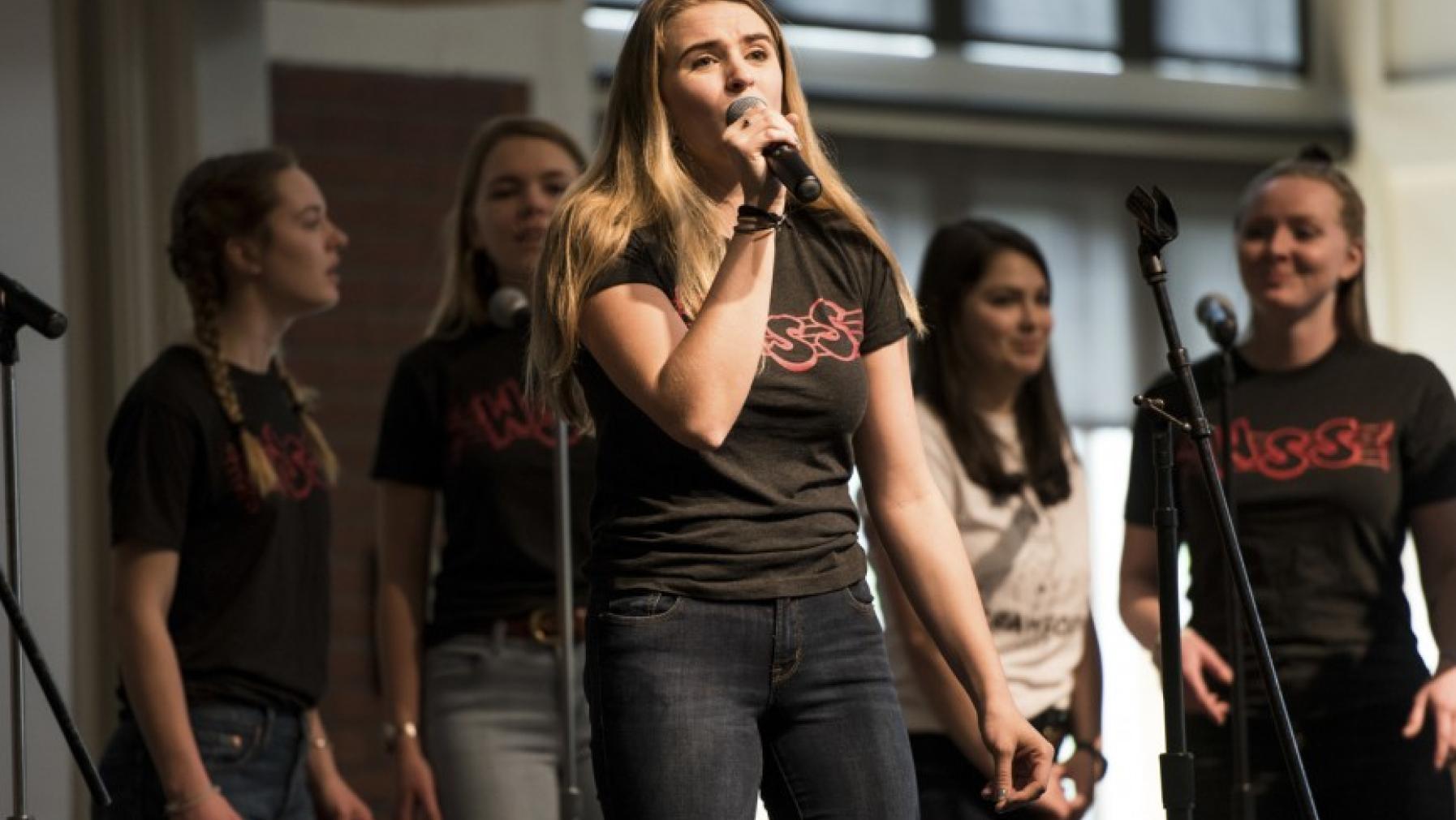 Student performances in the Wheelock Student Center kept energy high during the middle of the inauguration day. Photo by Gabe Newman '17.