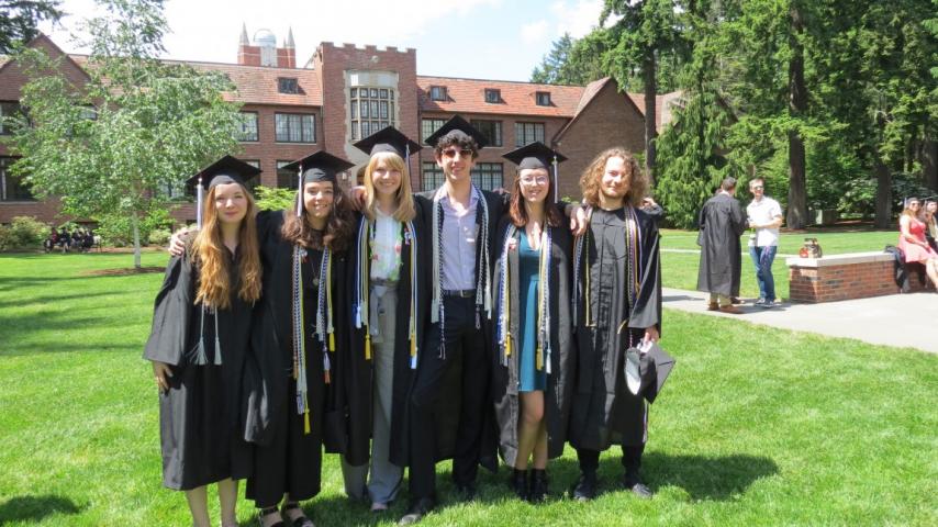 Group shot of class of 2019 honors graduates