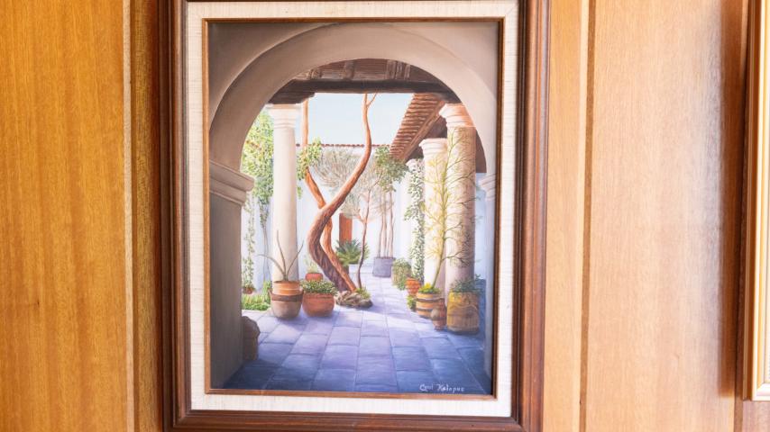 A painting by Carol Petrich Kalapus ’51 on the wall at her home outside Tacoma. Photo by Alex Crook.