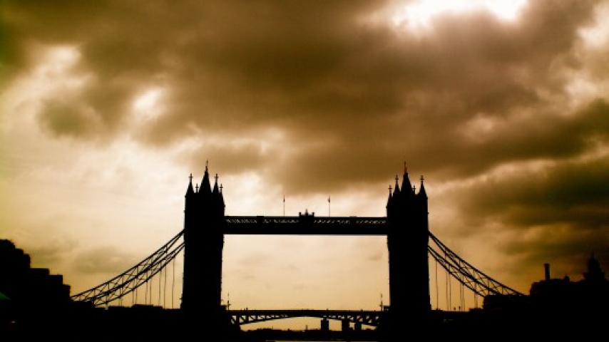 Ashley Dombrow; London, England; Tower Bridge; Places-2.JPG