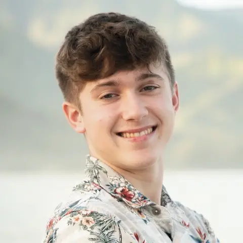 Alex Cashin '29