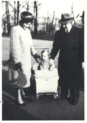 Henry Haas ’60 and his parents in Prague