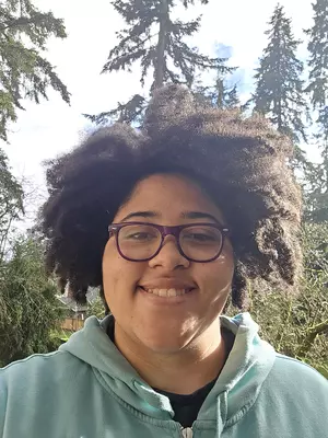 Janae, CWL peer writing and speaking advisor