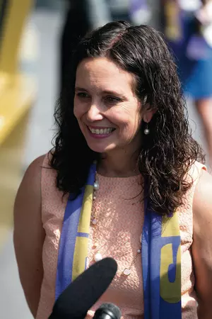 Maya Mendoza-Exstrom ’03